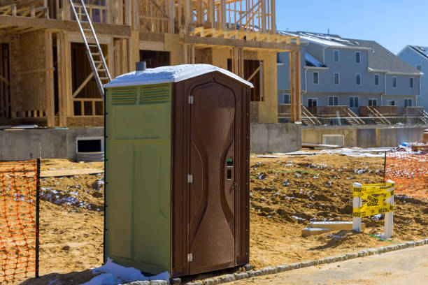 Best Portable restroom trailer rental  in Oak Hill, WV