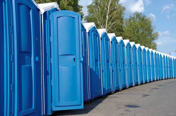 Best Portable restroom trailer rental  in Oak Hill, WV